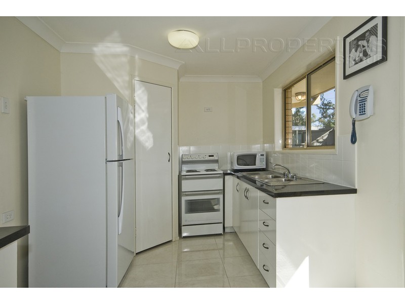 31 Jessie Cresent, Edens Landing QLD 4207