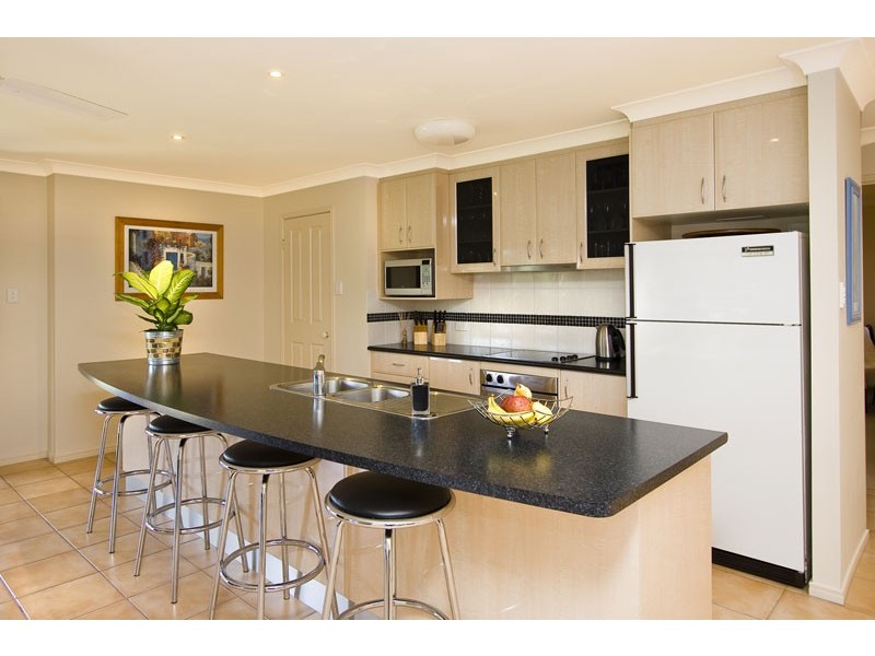 12 Camberwell Place, Creekwood, Forest Lake QLD 4078