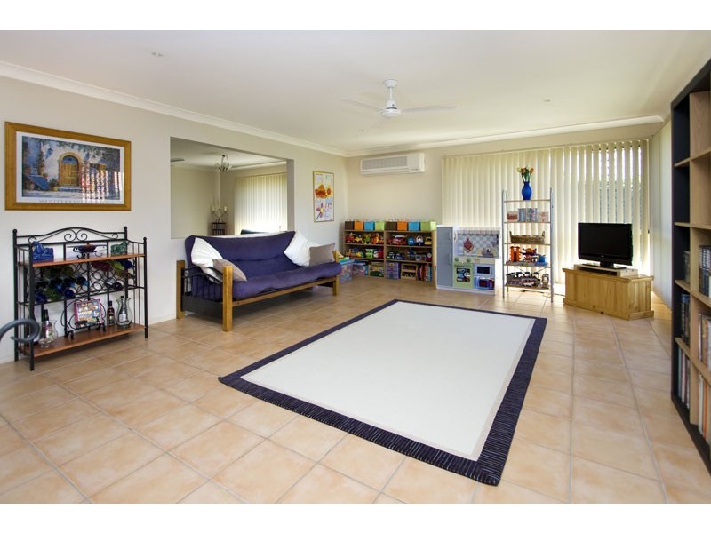 12 Camberwell Place, Creekwood, Forest Lake QLD 4078