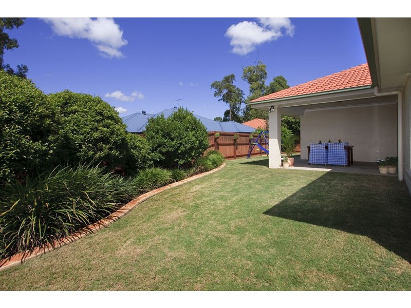 12 Camberwell Place, Creekwood, Forest Lake QLD 4078