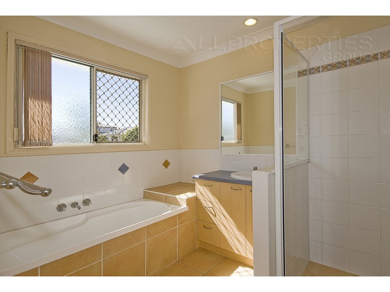 10 Tiberius Court, Parkinson QLD 4115