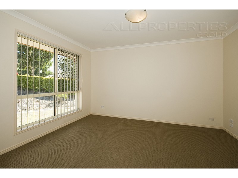 45 Kinchega, Parkinson QLD 4115