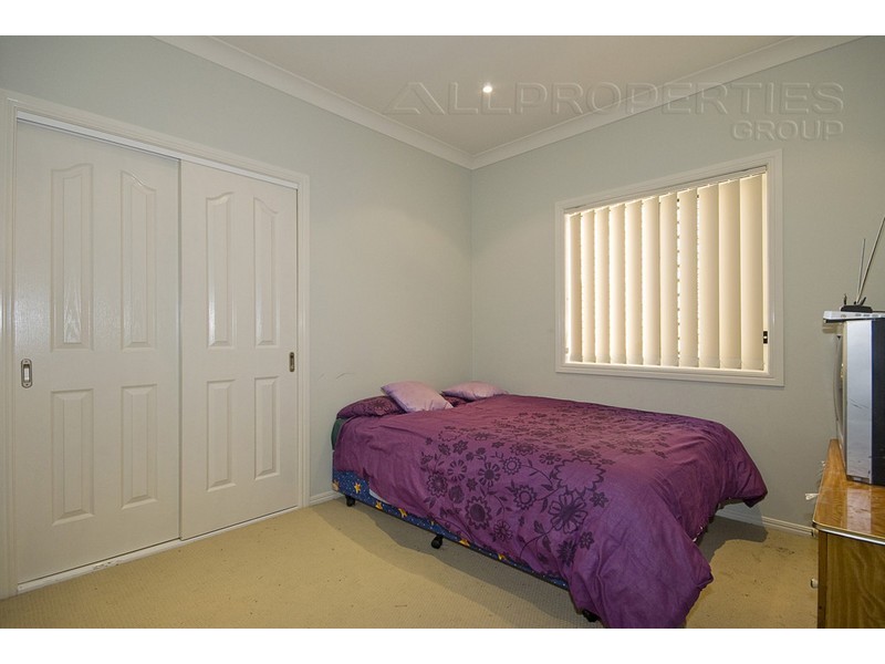 18 Elmwood Circuit, Springfield Lakes QLD 4300