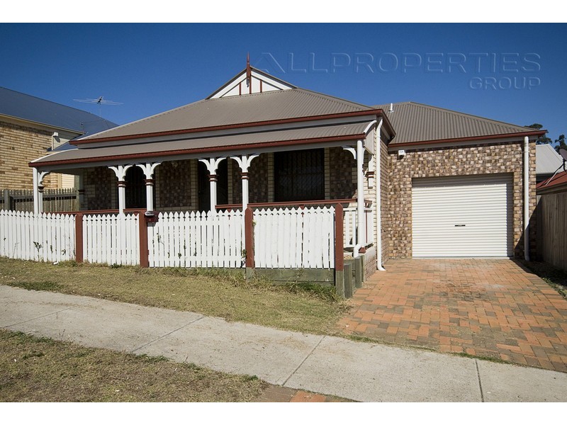 18 Elmwood Circuit, Springfield Lakes QLD 4300