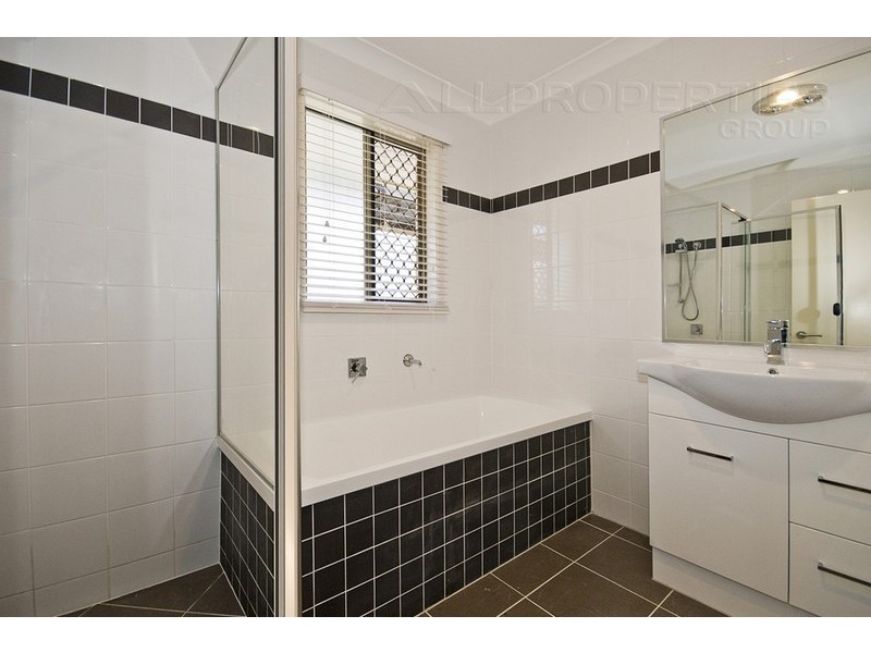 36 Gibraltar Circuit, Parkinson QLD 4115