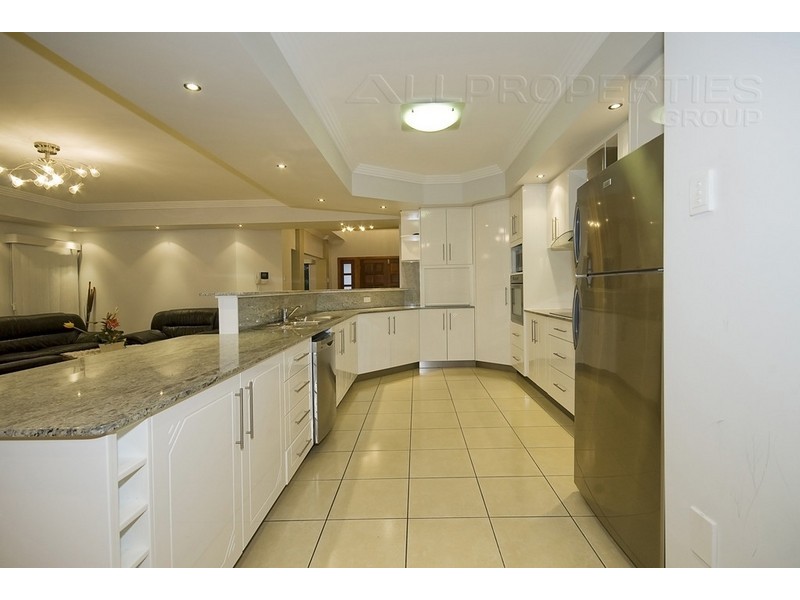 8 Wilkins Pl, Macquarie Park, Drewvale QLD 4116