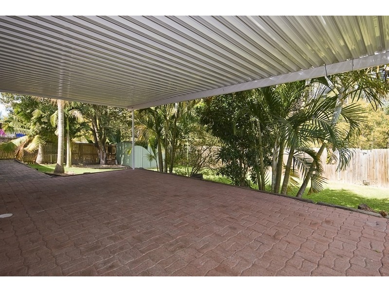 98 Haldham Cres, Regents Park QLD 4118