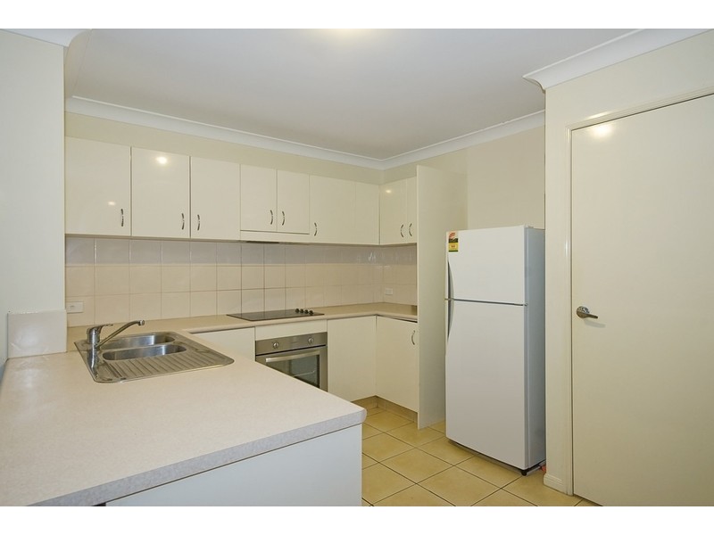 5 Hattah Place, Parkinson QLD 4115