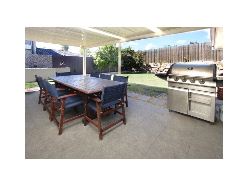 31 Moran Crescent, Forest Lake QLD 4078