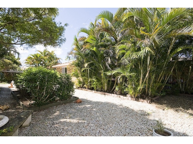 67 Fryar st, Victoria Point QLD 4165