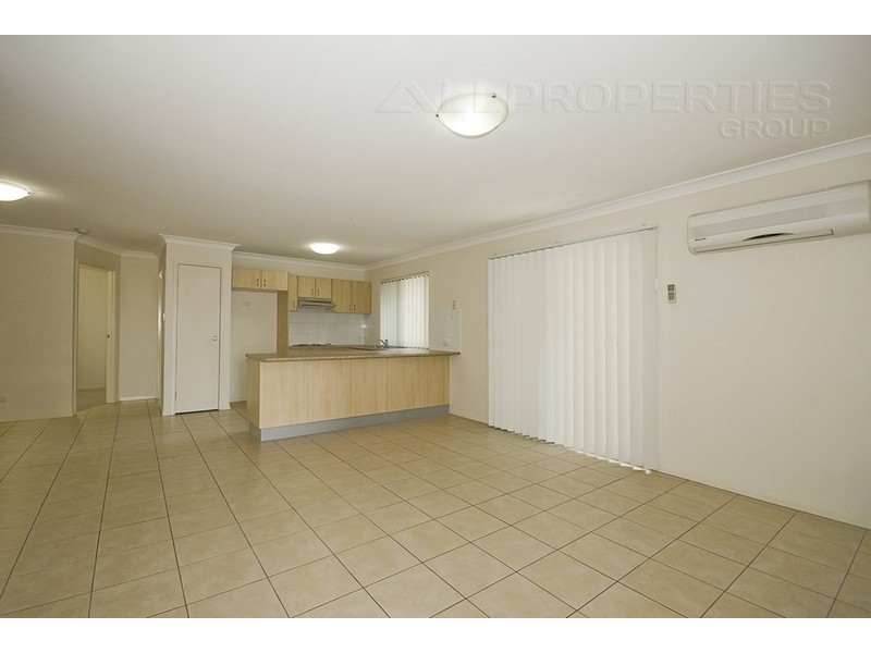 27 WHIPBIRD Street, Bellbird Park QLD 4300