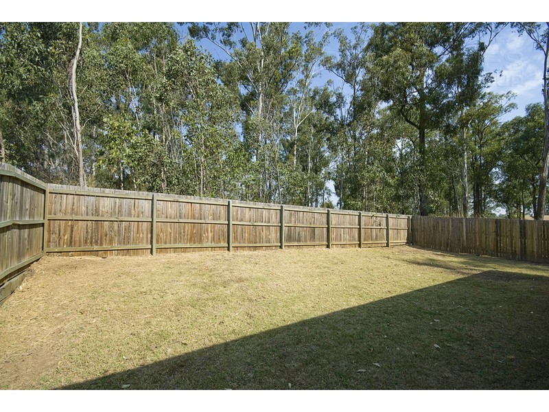 27 WHIPBIRD Street, Bellbird Park QLD 4300