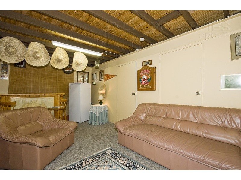 16 Huon, Crestmead QLD 4132