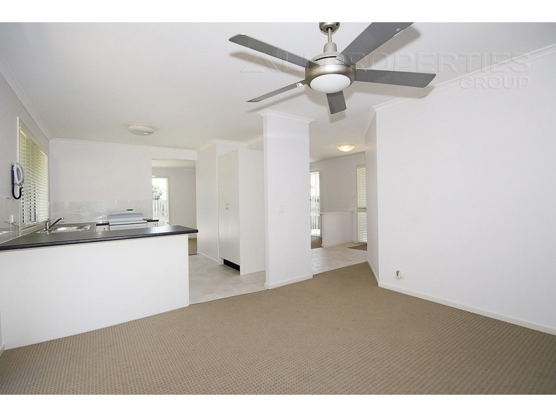 8 Tiaro Close, Durack QLD 4077