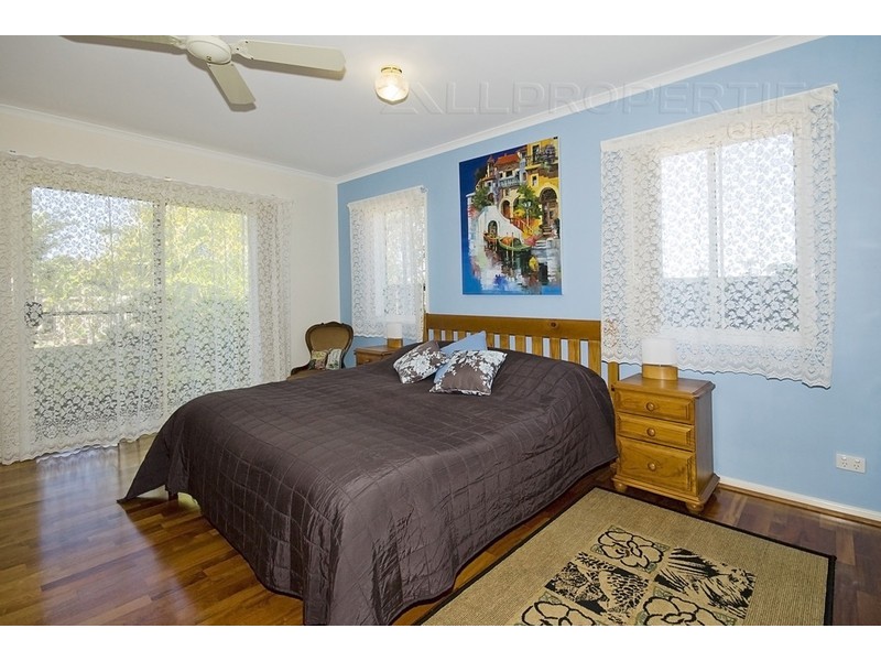 30 Maloney Cres, Maudsland QLD 4210
