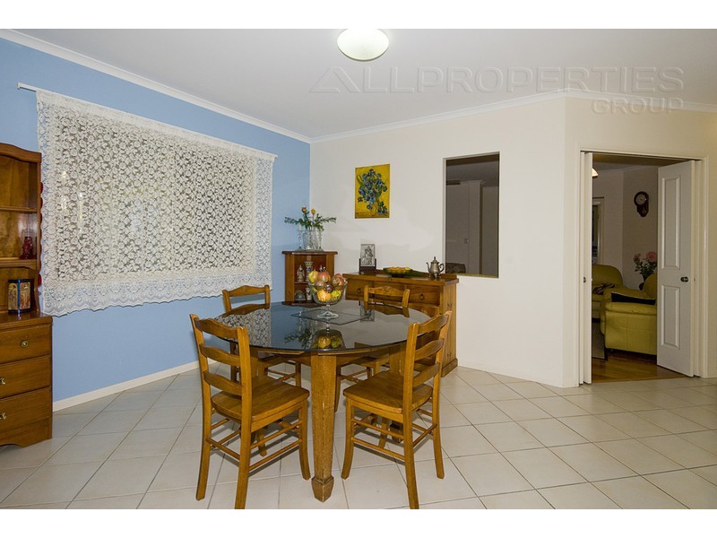 30 Maloney Cres, Maudsland QLD 4210