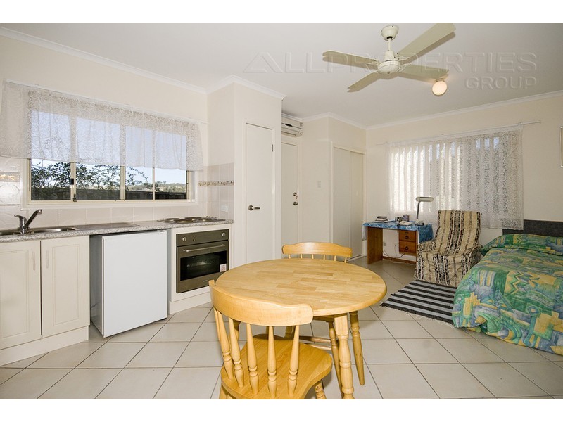 30 Maloney Cres, Maudsland QLD 4210