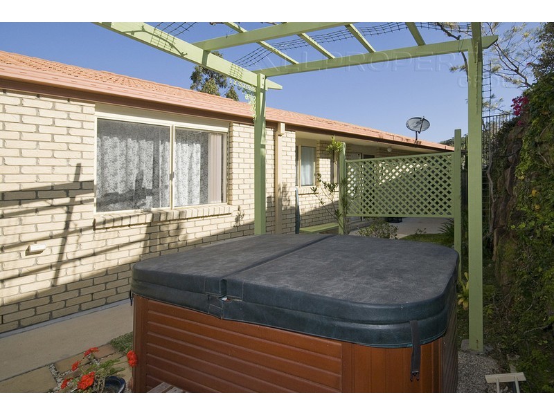 30 Maloney Cres, Maudsland QLD 4210