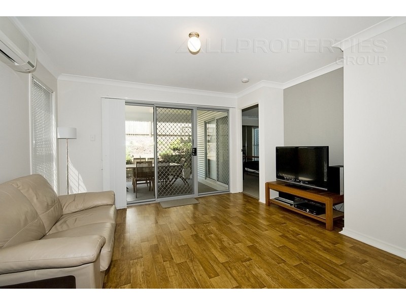 57 Elmwood Circuit, Springfield Lakes QLD 4300