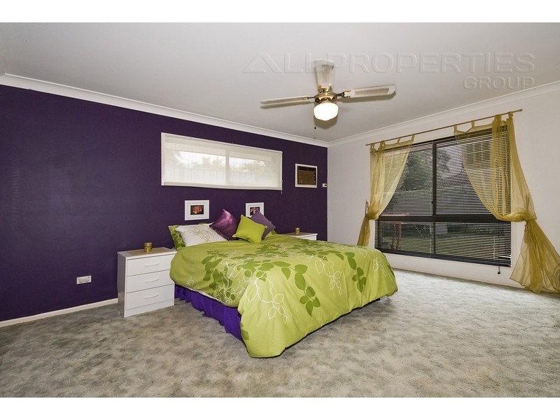 51 Colisa Crescent, Regents Park QLD 4118