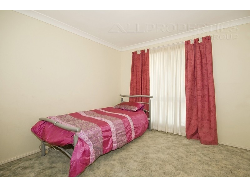 51 Colisa Crescent, Regents Park QLD 4118