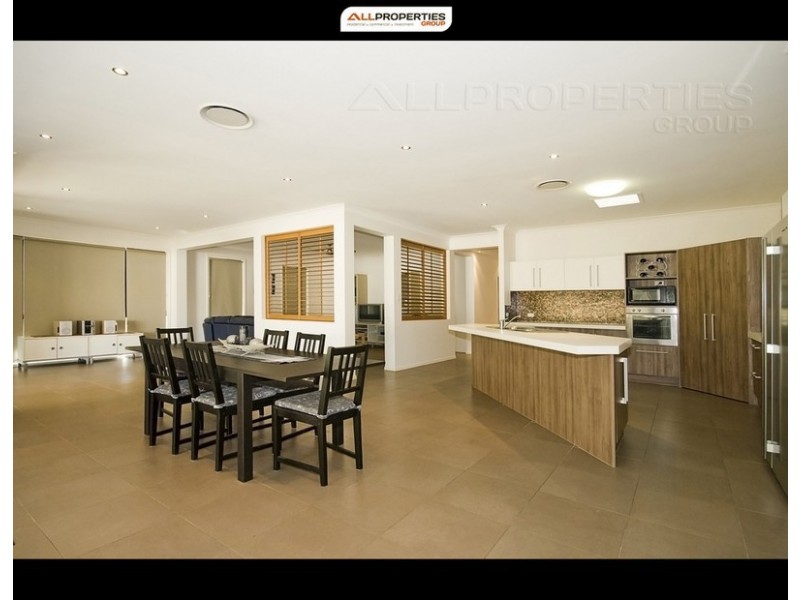 6 Randwick Pl, Trinity Green, Drewvale QLD 4116