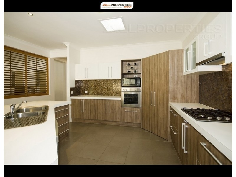 6 Randwick Pl, Trinity Green, Drewvale QLD 4116