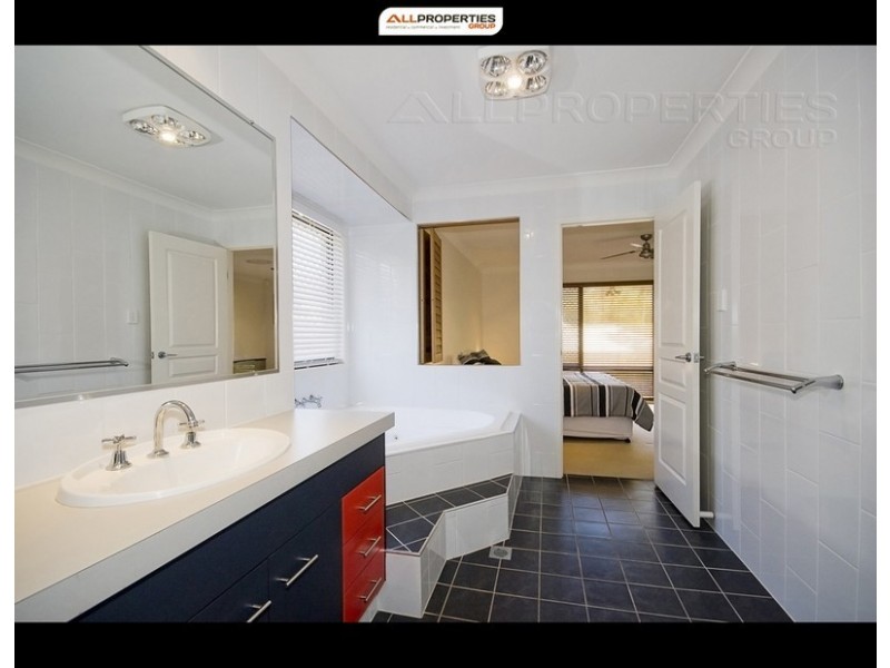 6 Randwick Pl, Trinity Green, Drewvale QLD 4116