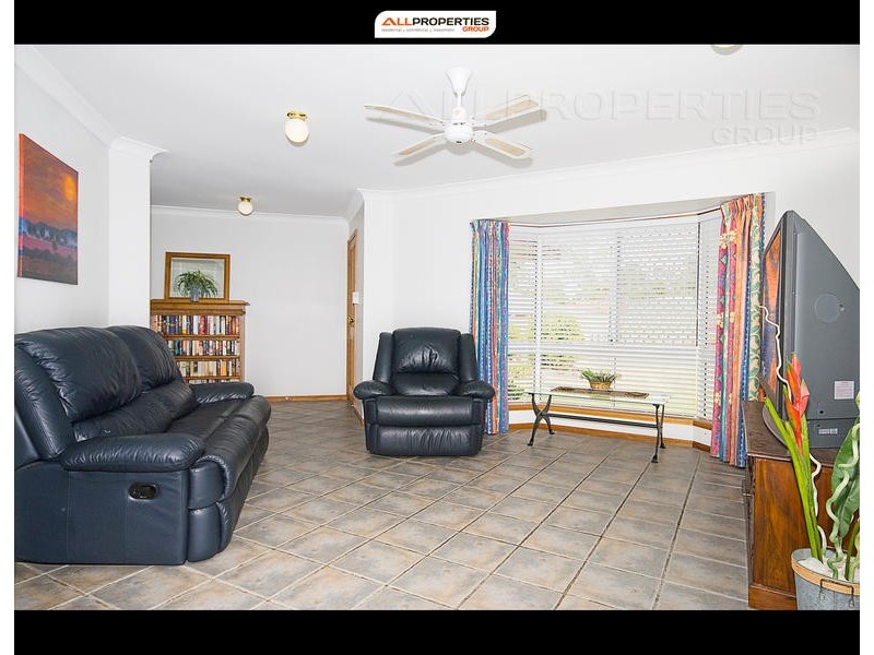 16 Collingrove Place, Forest Lake QLD 4078