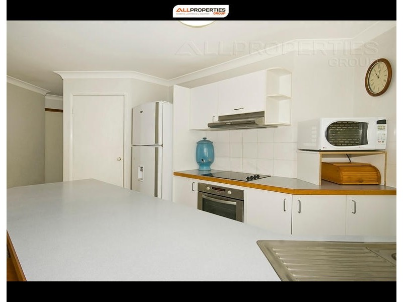 16 Collingrove Place, Forest Lake QLD 4078