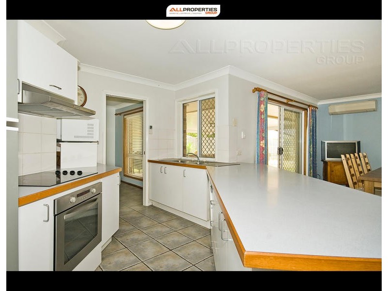 16 Collingrove Place, Forest Lake QLD 4078