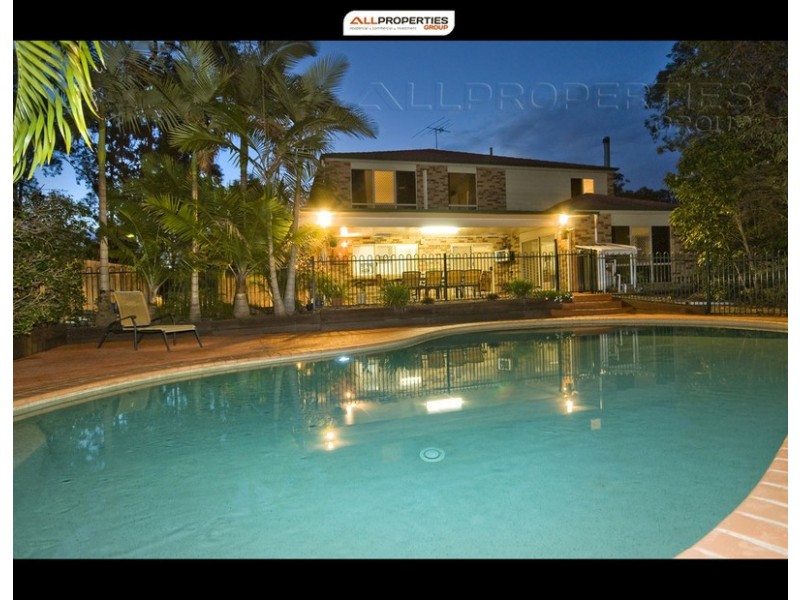 27 Woollahra Place, Forest Lake QLD 4078