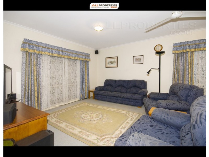 27 Woollahra Place, Forest Lake QLD 4078