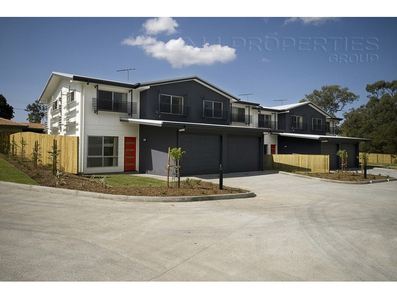 1 Emerald Drive, Regents Park QLD 4118