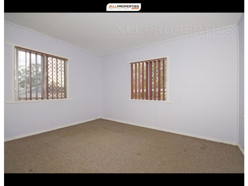 494 Kingston Road, Kingston QLD 4114