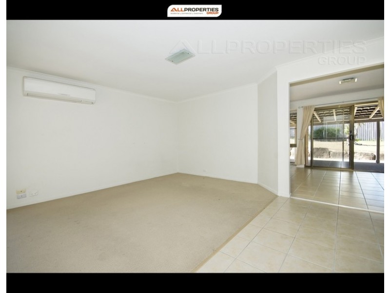 14 Bonhill Court, Hillcrest QLD 4118