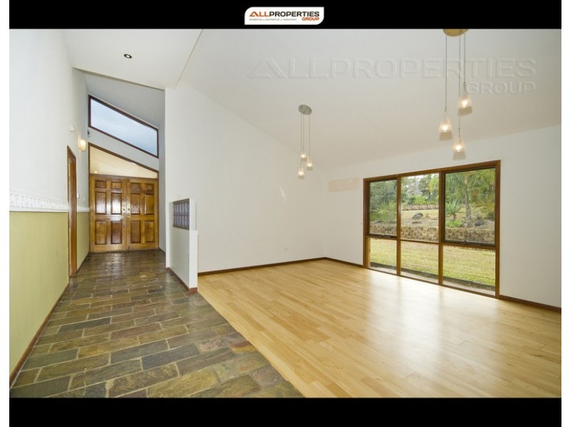 49 Forestdale Drive, Forestdale QLD 4118