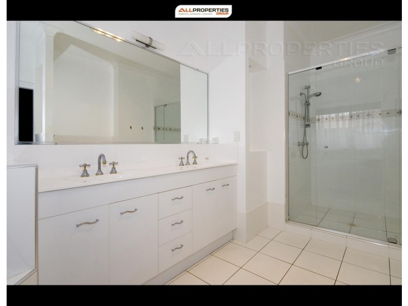 12 Habitat Pl, Waterstone Estate, Drewvale QLD 4116