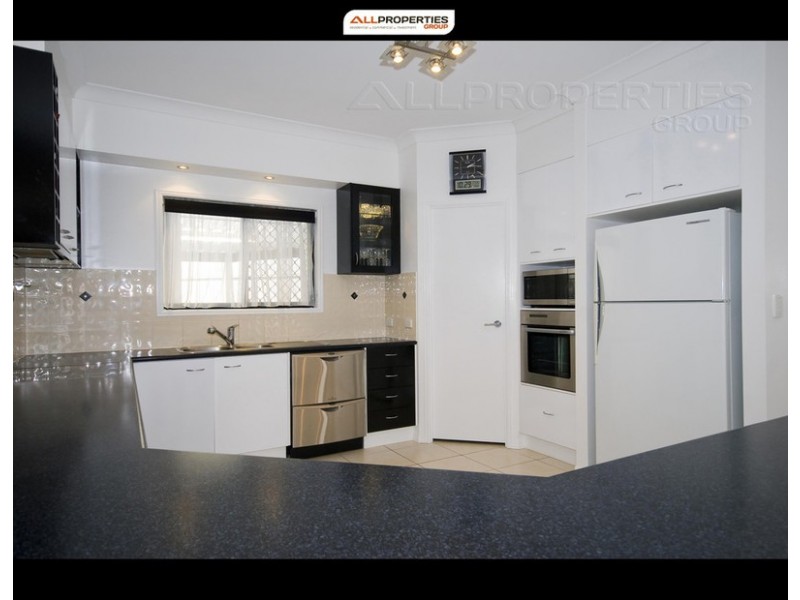 12 Habitat Pl, Waterstone Estate, Drewvale QLD 4116