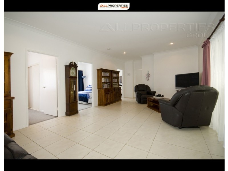 12 Habitat Pl, Waterstone Estate, Drewvale QLD 4116