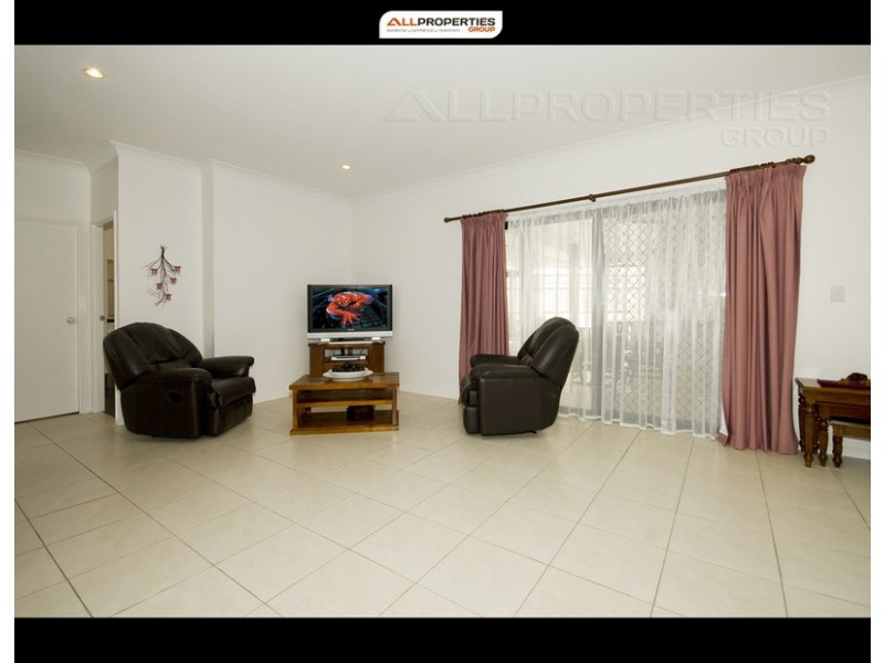 12 Habitat Pl, Waterstone Estate, Drewvale QLD 4116