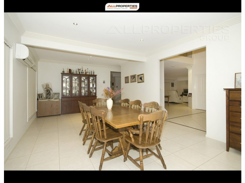 52 Waterbrooke Crct, Drewvale QLD 4116