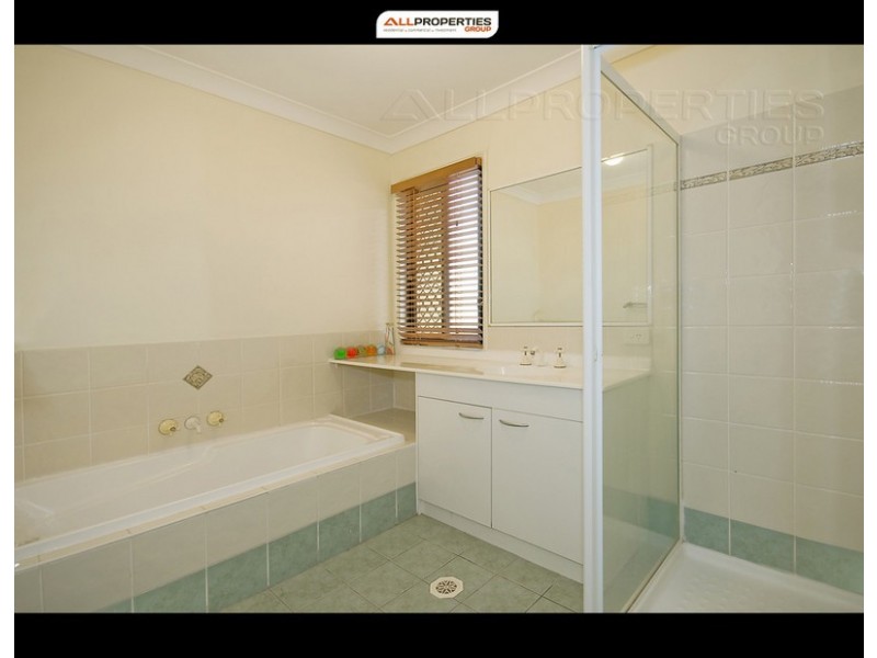 8 / 88 Mulgrave Crescent, Forest Lake QLD 4078