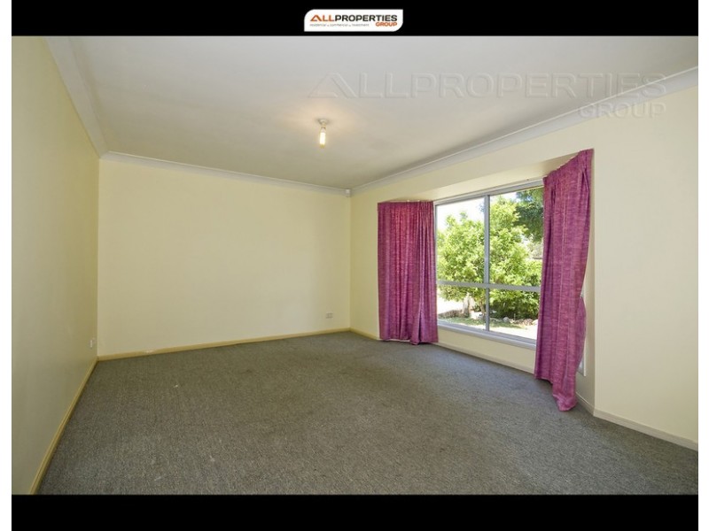 2 Henry Samuel Drive, Redbank Plains QLD 4301