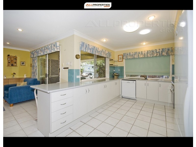 9 Matilda Way, Calamvale QLD 4116