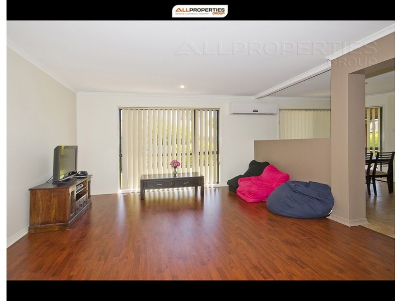 105 Centennial Way, Forest Lake QLD 4078