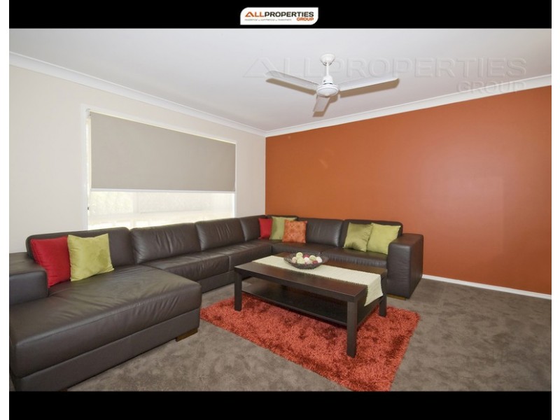 33 Plumeria Place, Illaweena Gardens, Drewvale QLD 4116