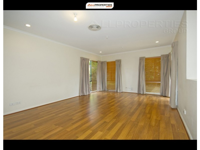 7 Kennedy Pl, Macquarie Park, Drewvale QLD 4116