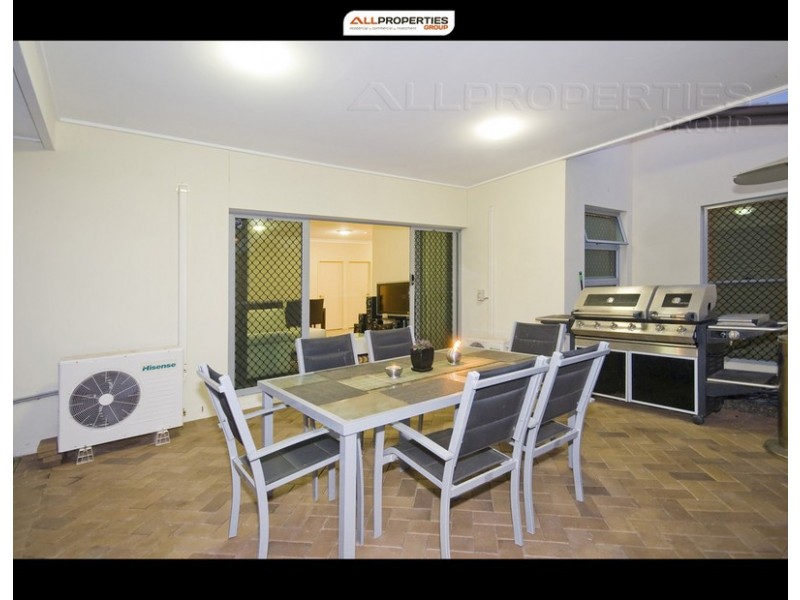 11 Crawford Pl – Mayfield Estate, Calamvale QLD 4116