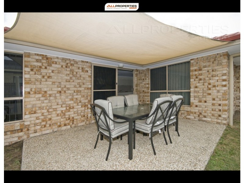 5 Hattah Place, Parkinson QLD 4115